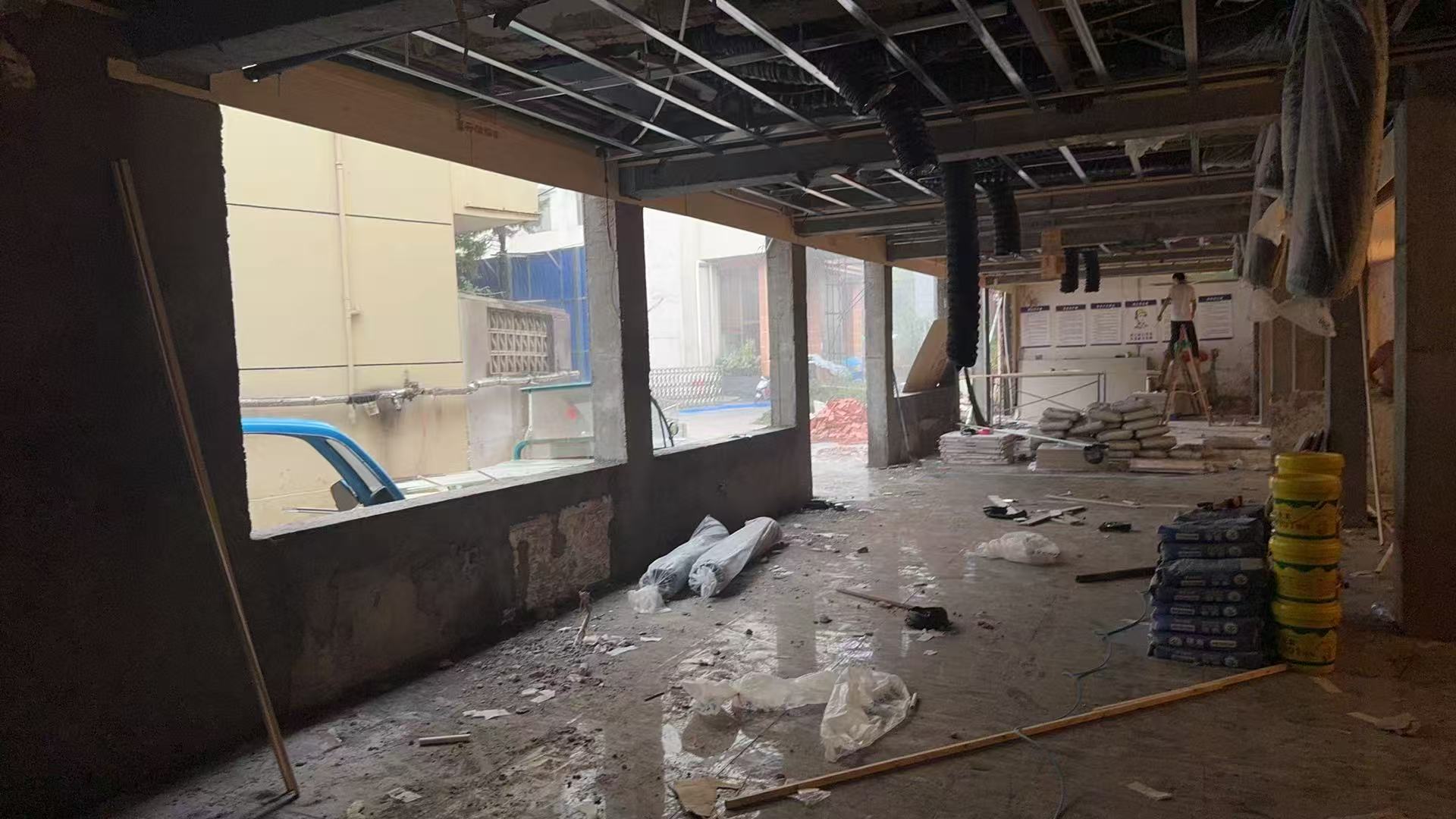许昌市危房加固墙体改大梁 - 厂家